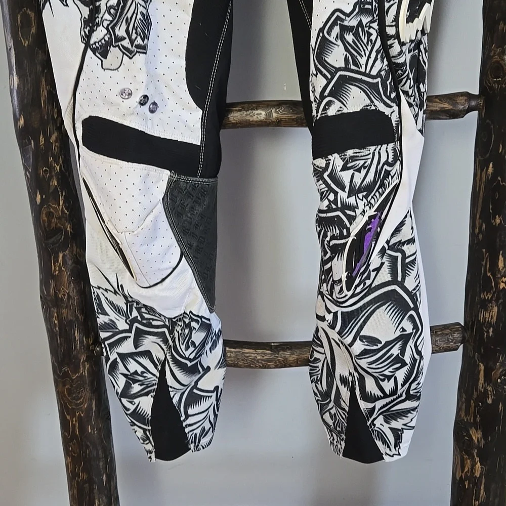 Fox Racing White and Black Motocross Pants - Picture 7 of 7